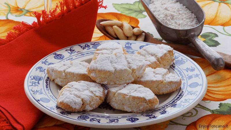 Ricetta per i ricciarelli di Siena